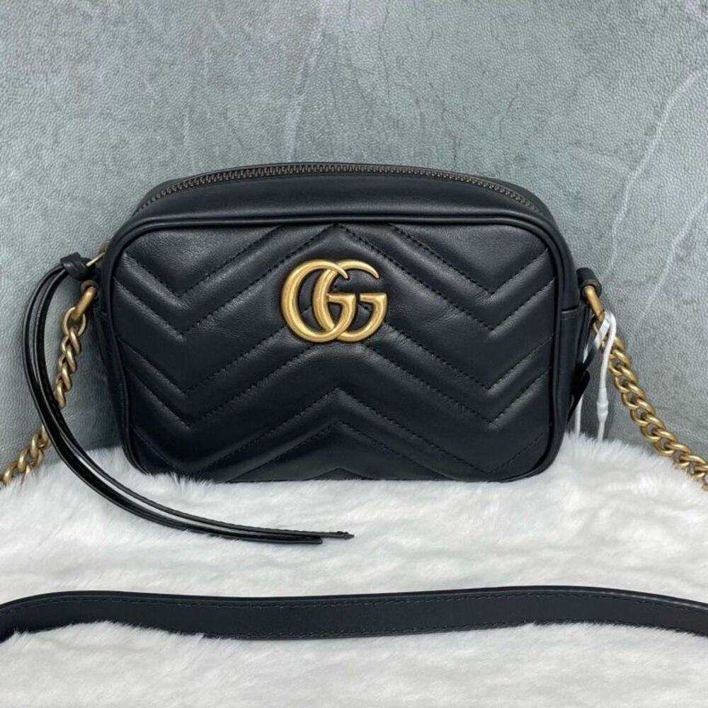 Gucci Women Pre-Loved Bag Very Good Condition